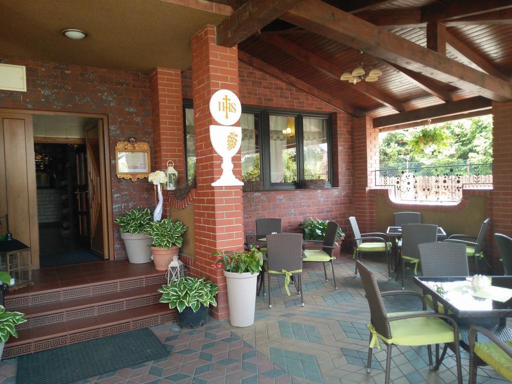 Hotel Rypsowka Nowy Sącz Exterior photo